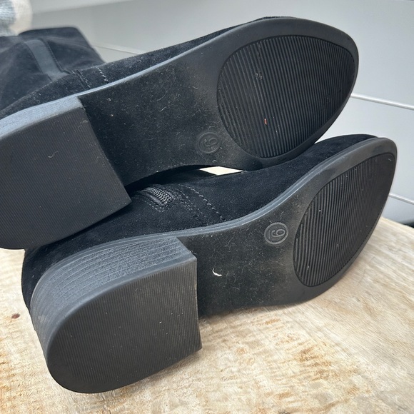 Target Black Suede Knee High Boots | Winter Chic | Size 9 - Picture 9 of 10